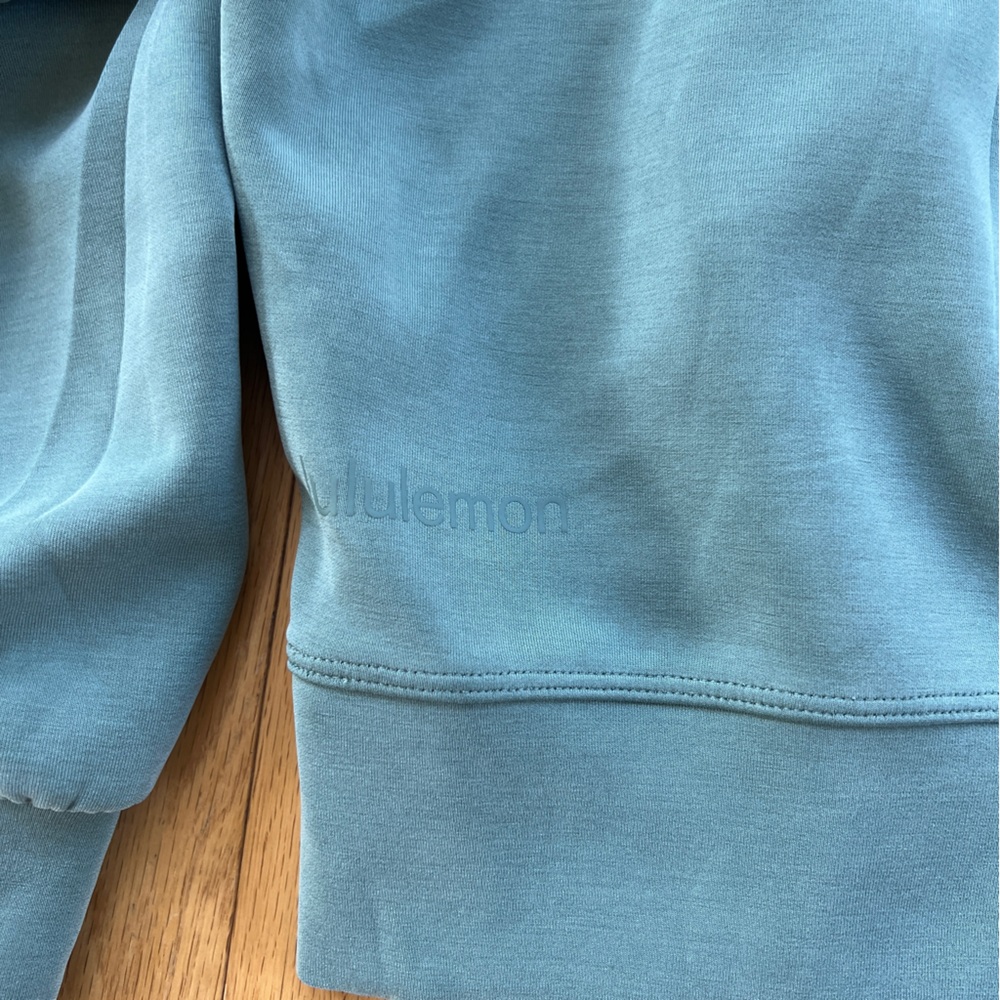 LuluLemon Perfectly Oversized Cropped Crew Softsteme Tidewater Teal - Picture 4 of 6